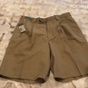 One pair men’s shorts NWT